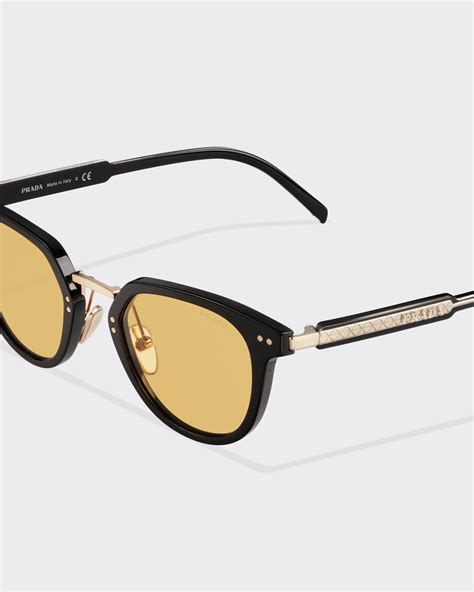 Ochre Lenses Sunglasses With Prada Logo 